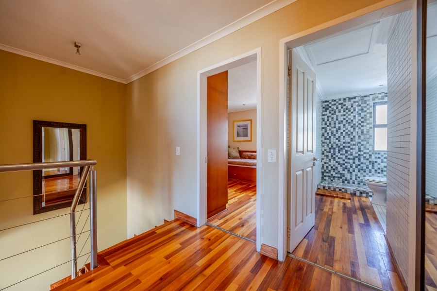 2 Bedroom Property for Sale in Lagoon Beach Western Cape